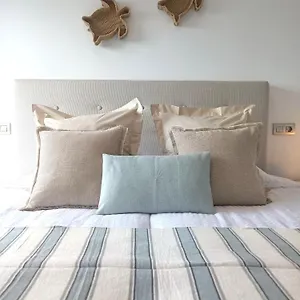 Burras Beachfront , San Bartolomé España